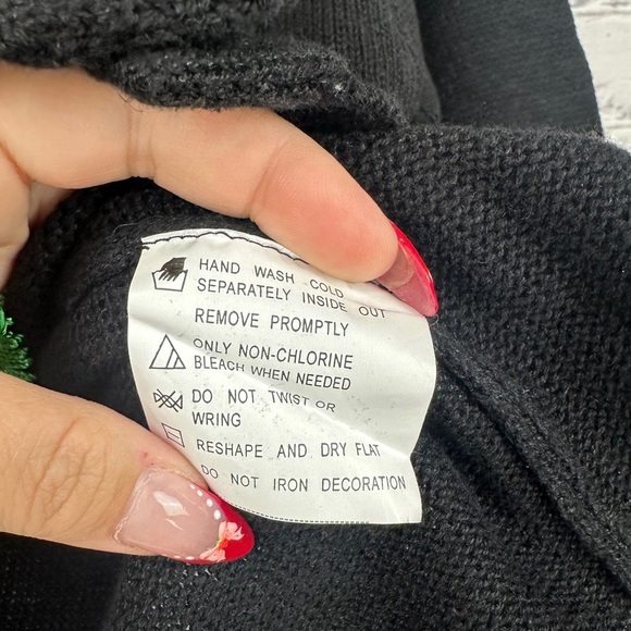 Vtg Christmas Embroidered Bow Cardigan Sweater Lrg Black Beaded Holiday Coquette - Picture 9 of 12